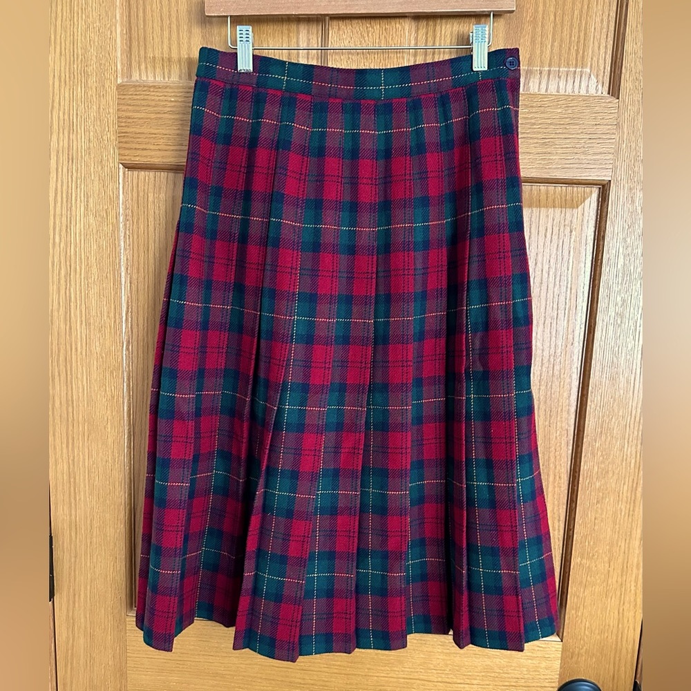 Vintage Koret Petites Sz 12 29”W 28”L Pleated Plaid Red Green Wool Tartan Skirt